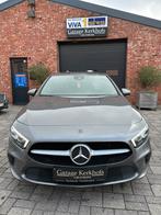 Mercedes A180d 2019 model topstaat, Auto's, 4 cilinders, Leder, 5 deurs, Dealer onderhouden