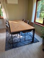 Robuste massief eiken eettafel met stalen poten 220x100 cm, Huis en Inrichting, Ophalen, Zo goed als nieuw