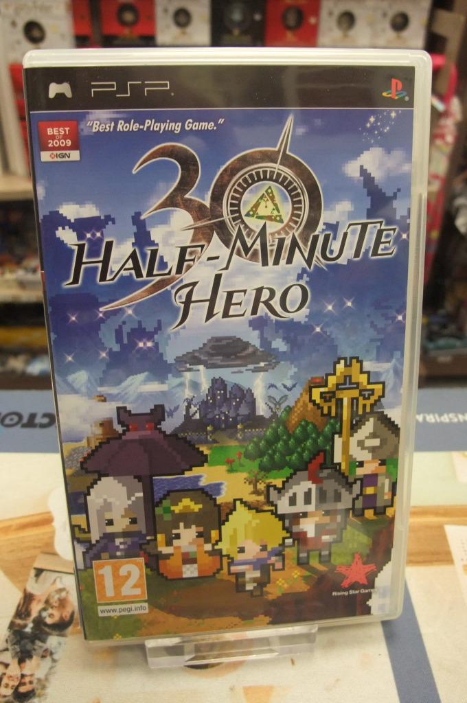 half minute hero (cib) psp, Games en Spelcomputers, Games | Sony PlayStation Portable, Zo goed als nieuw, Role Playing Game (Rpg)