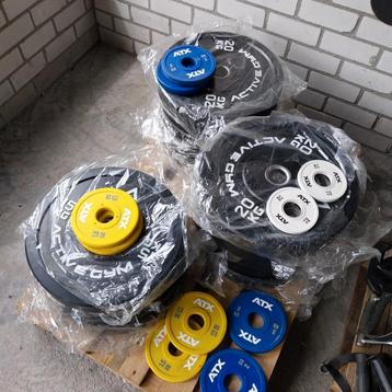 255 kg Nieuwe in verpakking Bumper plates en Atx plates  beschikbaar voor biedingen