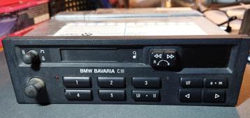 BMW : autoradio à cassette d'origine - TBE