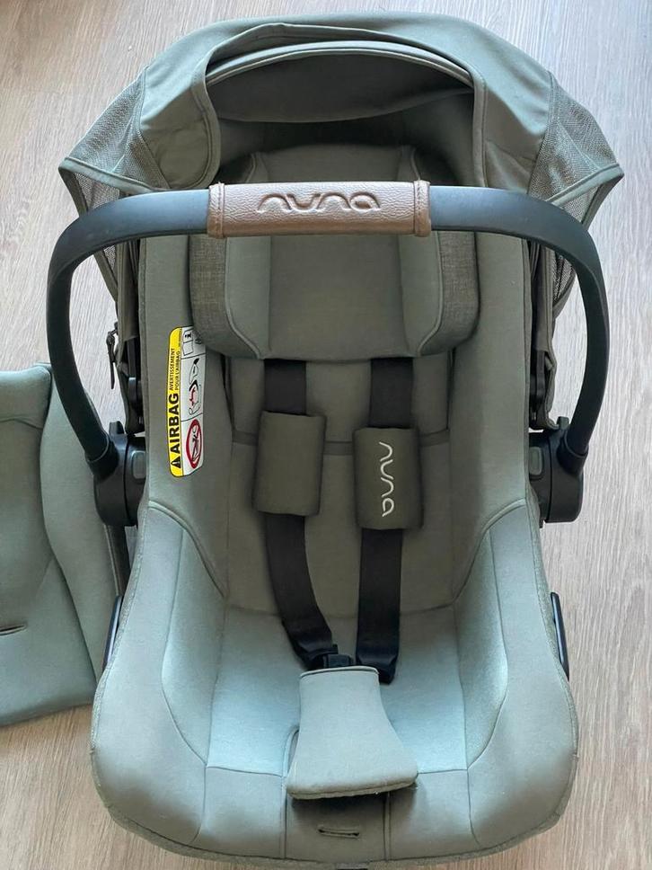 Pine Green Nuna Pipa Next, Enfants & Bébés, Sièges auto, Isofix, Enlèvement