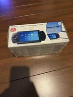 PSP + Games., Consoles de jeu & Jeux vidéo, Jeux | Sony PlayStation Portable, 1 joueur, Autres genres, Enlèvement, Utilisé