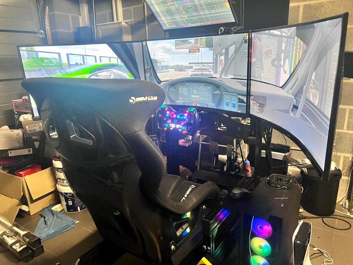 Simulateur simracing haut de gamme, Hobby en Vrije tijd, Overige Hobby en Vrije tijd, Zo goed als nieuw, Ophalen