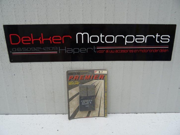 Premier remblokken voorzijde Honda CB250 CB400 CB650 CB750, Motos, Pièces | Honda, Neuf, Enlèvement ou Envoi