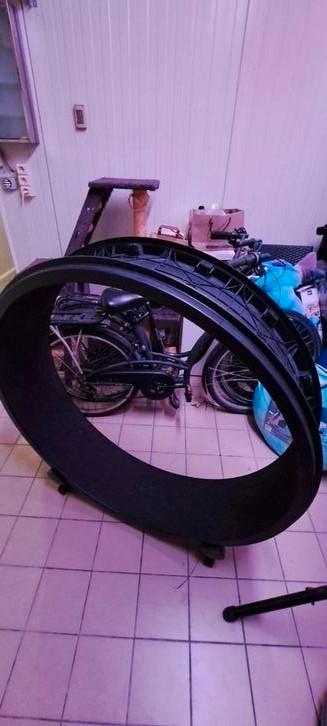 Katten loopwiel one fast cat (zwart), Dieren en Toebehoren, Kattenspeelgoed, Gebruikt, Overig speelgoed, Ophalen