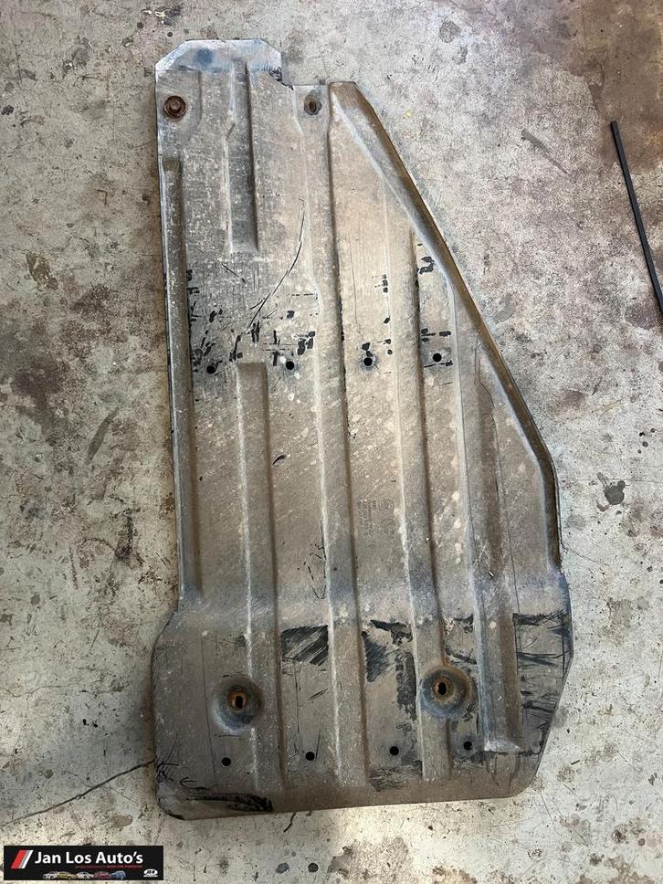 Audi V8 c3 typ 44 bodemplaat achter, Auto-onderdelen, Carrosserie, Audi, Achter, Gebruikt, Herkomst onderdeel bekend, Ophalen of Verzenden