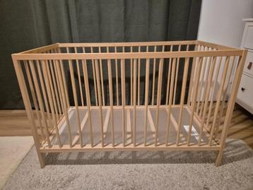 Babybed met matras aerosleep  beschikbaar voor biedingen