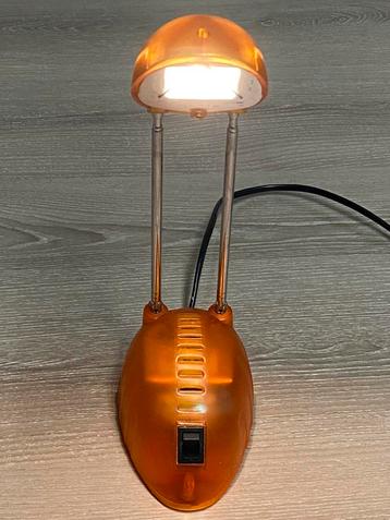 Vintage bureaulamp in hoogte verstelbaar, prijs: 10€ beschikbaar voor biedingen
