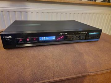 Philips FT-565 AM/FM tuner beschikbaar voor biedingen