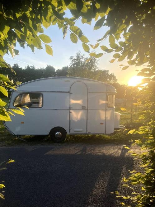 Constructam Coral uit 1971 in prachtstaat!, Caravans en Kamperen, Caravans, Particulier, tot en met 3, 500 - 750 kg, Standaardzit