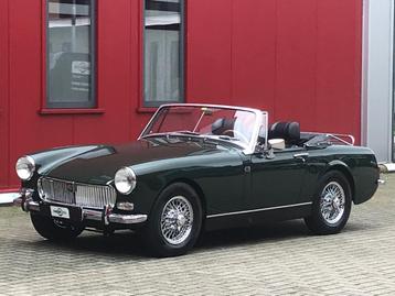 Klassieke MG Midget Mk3 1275 uit 1966