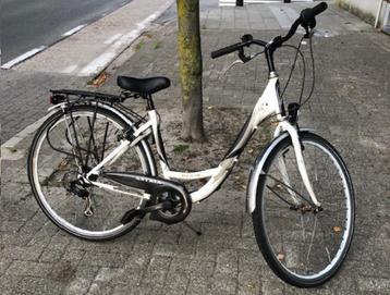 damesfiets ANTEC met 6 versnellingen,nagezien-alles werkt! beschikbaar voor biedingen