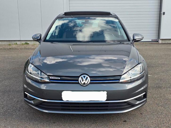 VW Golf 7.5 1.5TSI 131pk acc camera airco carplay navi pdc, Auto's, Volkswagen, Particulier, Golf, ABS, Achteruitrijcamera, Adaptieve lichten