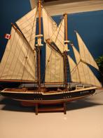 Blue Nose model schip, Ophalen of Verzenden, Zo goed als nieuw