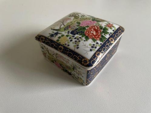 Antiek Japans Imari sieradendoosje, Antiek en Kunst, Antiek | Porselein, Ophalen