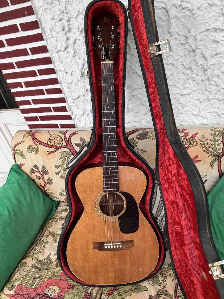 Guild F-20 1976 Natuurlijk, Muziek en Instrumenten, Snaarinstrumenten | Gitaren | Akoestisch, Gebruikt, Western- of Steelstringgitaar