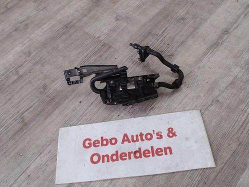 BRANDSTOFPOMP DIESEL Volkswagen Golf VI (5K1), Auto-onderdelen, Brandstofsystemen, Volkswagen, Gebruikt