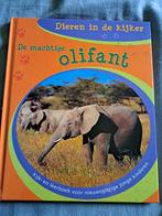 Boek dieren in de kijker: de machtige olifant, Boeken, Dieren en Huisdieren, Ophalen of Verzenden, Zo goed als nieuw, Overige diersoorten