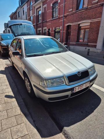 Skoda octavia/1.6 Benzine/155.000km/Zo meenemen beschikbaar voor biedingen