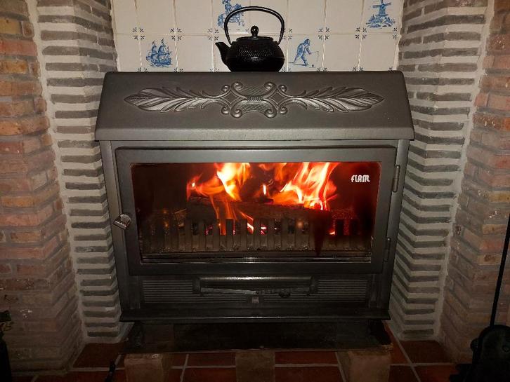 Houtkachel Flam., Huis en Inrichting, Kachels, Zo goed als nieuw, Vrijstaand, Houtkachel, Hout, Ophalen