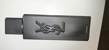 Yves Saint Laurent Nieuw ! beschikbaar voor biedingen