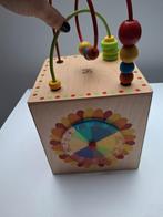 Houten Activiteitenkubus merk Hape, Enlèvement