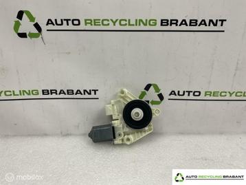 Raammotor Rechts Voor Mercedes GLC Klasse C253 A2139069501 beschikbaar voor biedingen