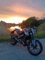 Sportieve KTM 125 DUKE  met veel extra's, Motoren, Particulier, 125 cc, 11 kW of minder, Sportuitlaat