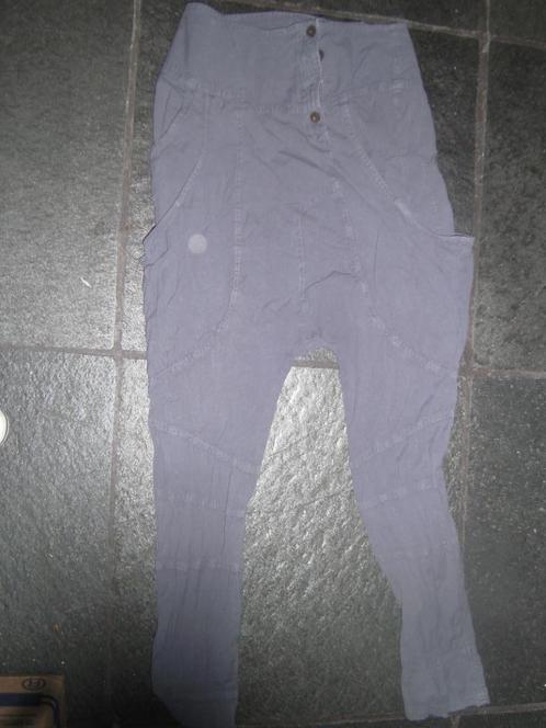 pantalon Céline gris taille medium femme homme, Vêtements | Femmes, Culottes & Pantalons, Taille 38/40 (M), Gris, Enlèvement ou Envoi