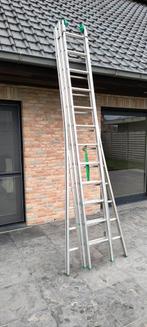 Professionele gekeurde ladder 3 x 12 Treden, Doe-het-zelf en Bouw, Ladders en Trappen, Ophalen, Zo goed als nieuw, Ladder