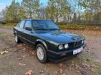 bmw 320 4 deurs automaat  e30 model, Auto's, Automaat, 4 deurs, Grijs, 6 cilinders