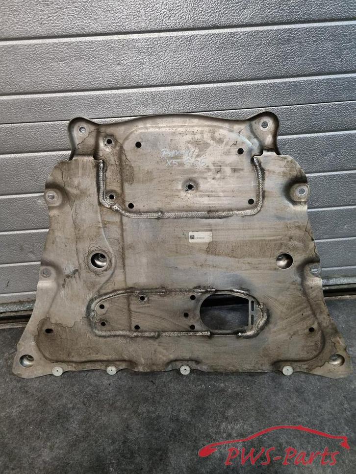 BMW X5 G05 BODEMPLAAT MOTOR BESCHERM PLAAT ORIGINEEL, Auto-onderdelen, Carrosserie, BMW, Gebruikt, Ophalen of Verzenden