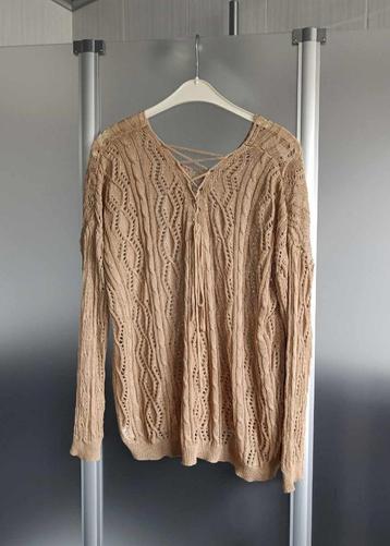 V-Hals - Sweater - Longsleeve - Beige - Bruin - Small - €10