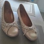 jolies chaussures Ara , taille 38.5 H, comme neuves, Enlèvement ou Envoi, Beige, Comme neuf, Chaussures basses