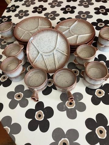 Gourmet servies beschikbaar voor biedingen