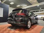 Volkswagen Golf 1.0 TSI Life OPF // 11000KM //, Voorwielaandrijving, Stof, Zwart, 5 deurs