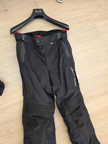Motopak beschikbaar voor biedingen