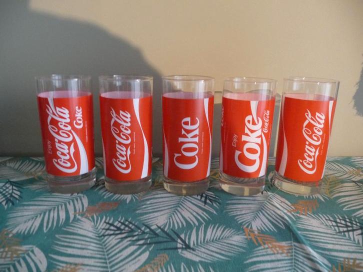 12 Coca Cola glazen, Collections, Verres & Petits Verres, Comme neuf, Verre à soda, Enlèvement ou Envoi