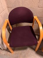 Gratis 4 stoelen, hout met stoffen bekleding bordeaux, Huis en Inrichting, Ophalen, Hout