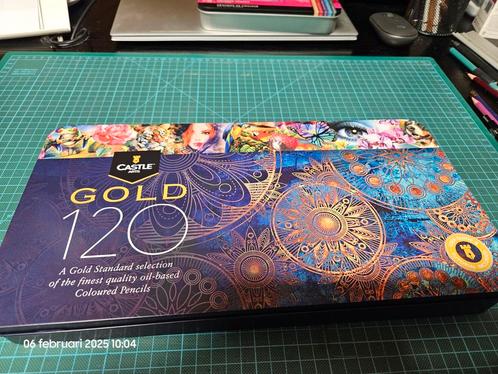Kleurpotloden permanent Castle Gold 120, Hobby en Vrije tijd, Tekenen, Zo goed als nieuw, Ophalen