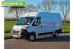 Peugeot Boxer 330 2.2 BlueHDi 140 L2H2 Asphalt (bj 2022), Auto's, Voorwielaandrijving, Gebruikt, 4 cilinders, Wit