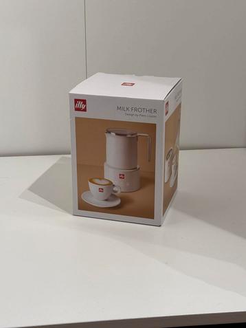 Illy Milk Frother beschikbaar voor biedingen