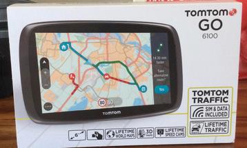 Tomtom go live 6100 wereld live speed camera, Autos : Divers, Enlèvement ou Envoi, Comme neuf