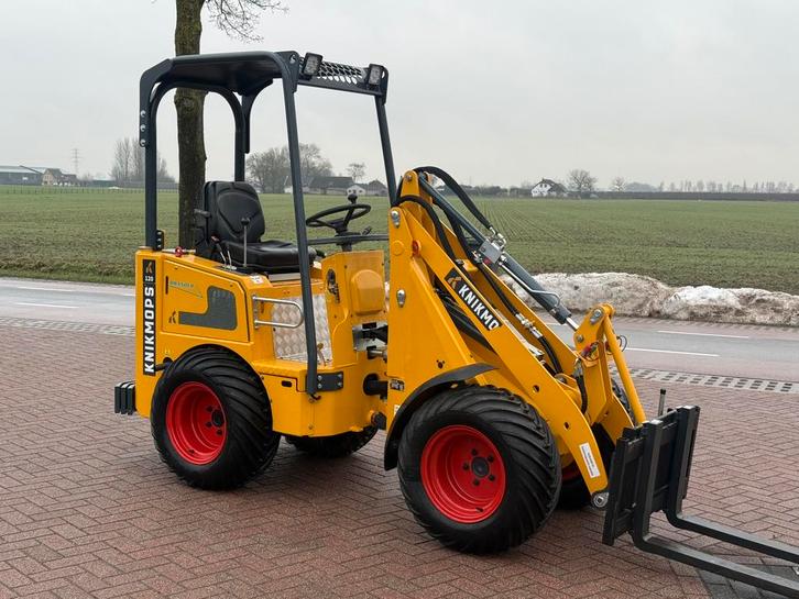 Knikmops 120/130 80uur !, Zakelijke goederen, Machines en Bouw | Overig, Ophalen