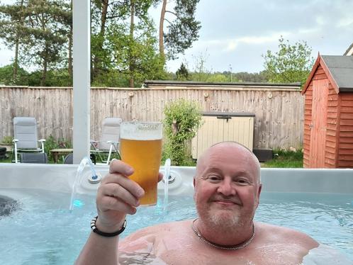 Promo -45%💦jacuzzi deluxe neuf ,4 et 5/6/7 personnes, Tuin en Terras, Tuinhekken en Hekwerk, Nieuw, Ophalen of Verzenden