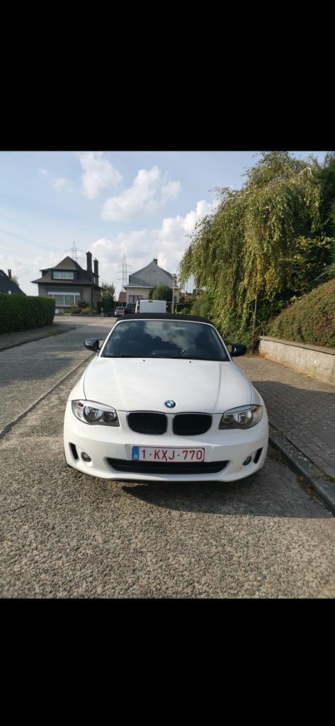 Bmw 118D cabriolet, Autos, BMW, Particulier, Série 1, Airbags, Air conditionné, Alarme, Bluetooth, Ordinateur de bord, Verrouillage central