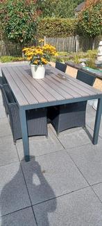 tuintafel met 4 tuinstoelen, Ophalen, Zo goed als nieuw