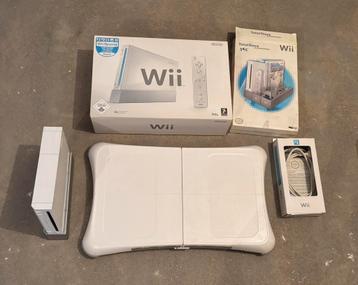 Complete Wii set  beschikbaar voor biedingen