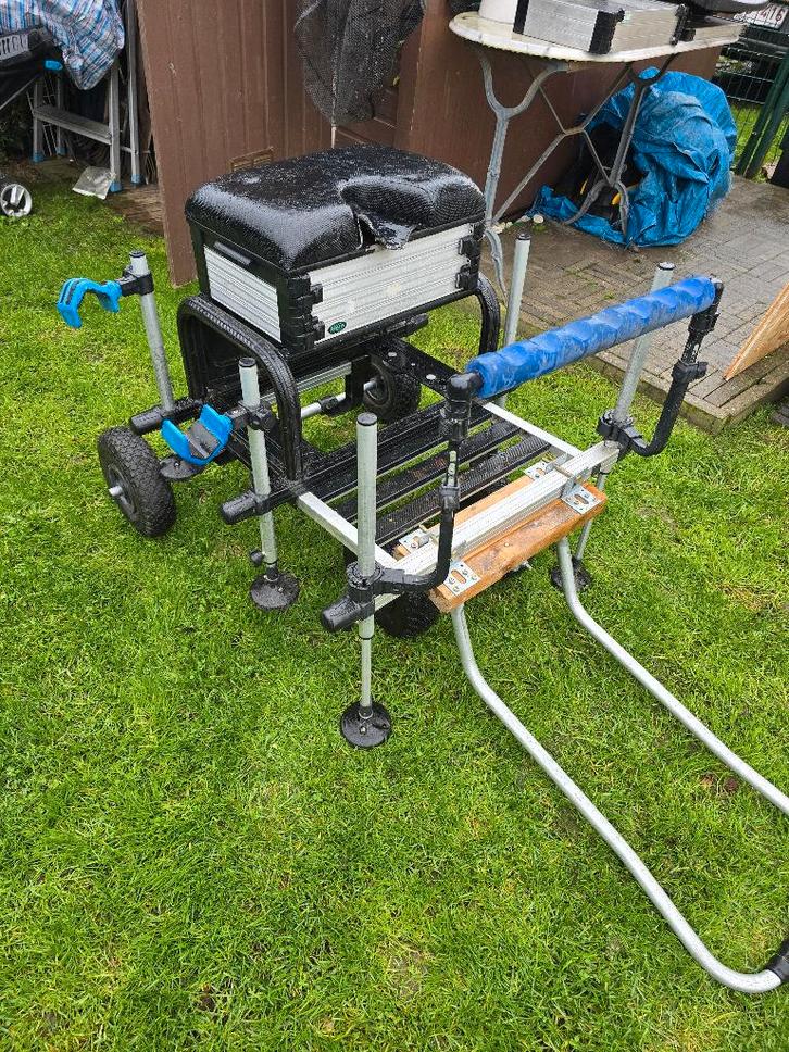 Rive viskist met veel extra's, Watersport en Boten, Hengelsport | Algemeen, Gebruikt, Overige typen, Ophalen